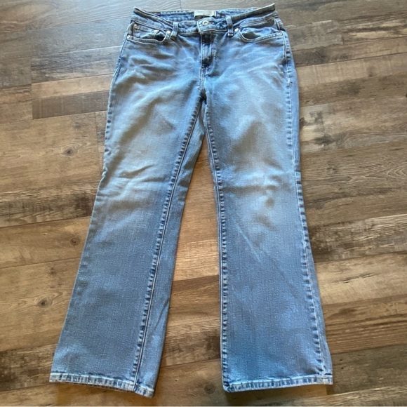 LEVIS 515 Medium Wash Bootcut Jeans, Size 12, 27” Inseam - Picture 2 of 12